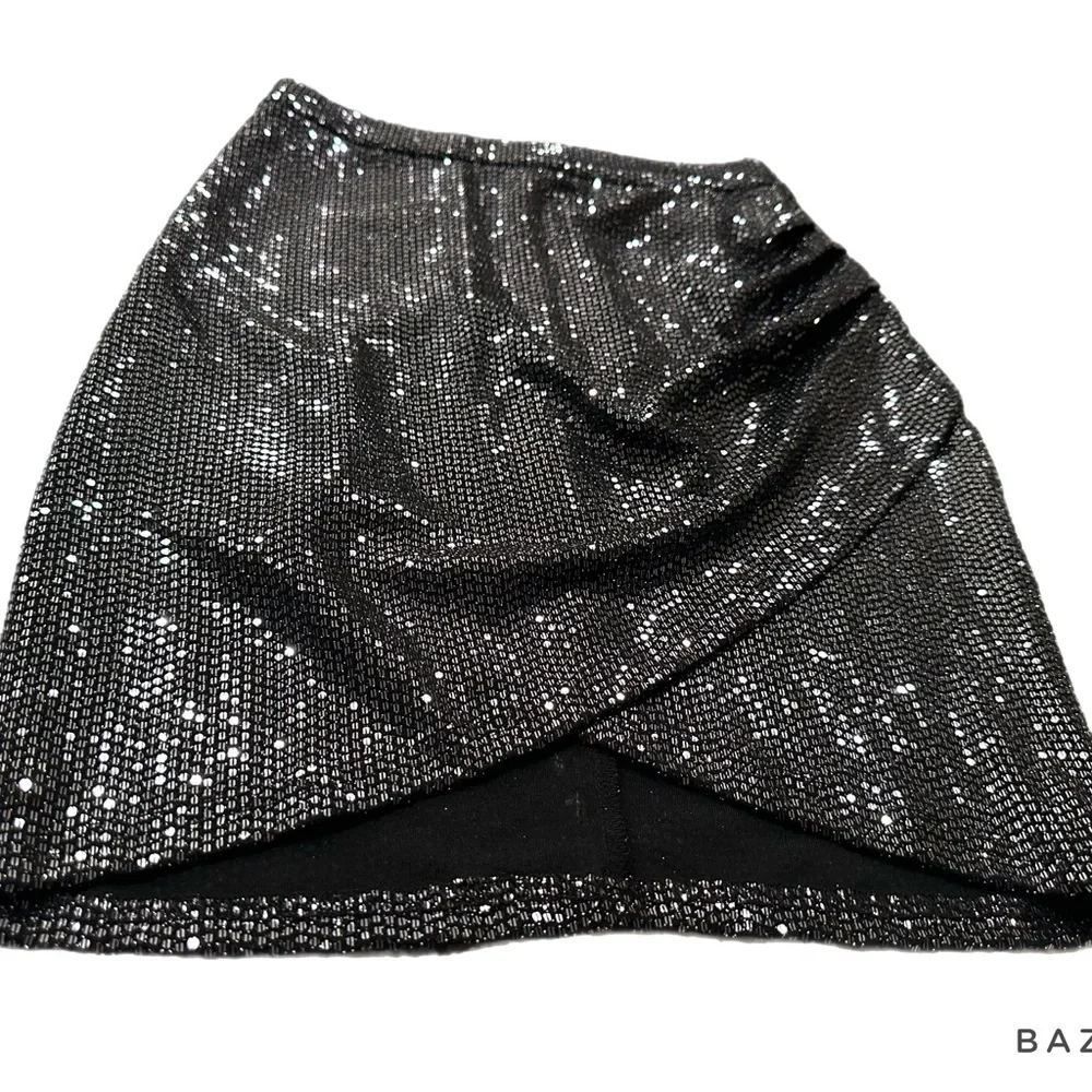 Shein skirt‎